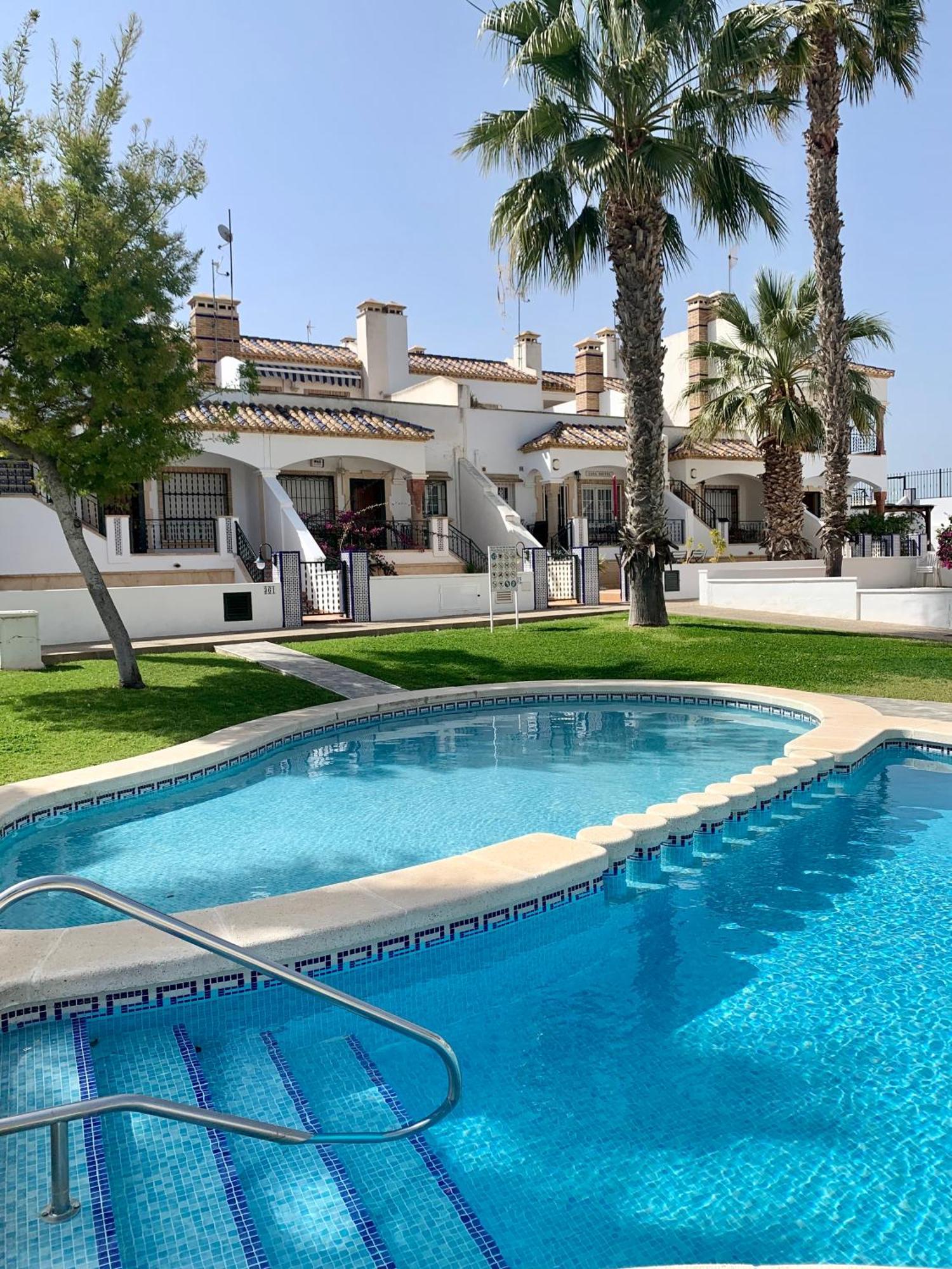 Casa Leone In Het Hart Van Villamartin Esterno foto